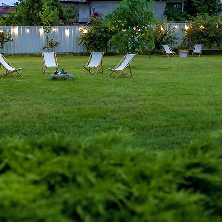 Hotel Heaven Garden Două Mai Exteriér fotografie