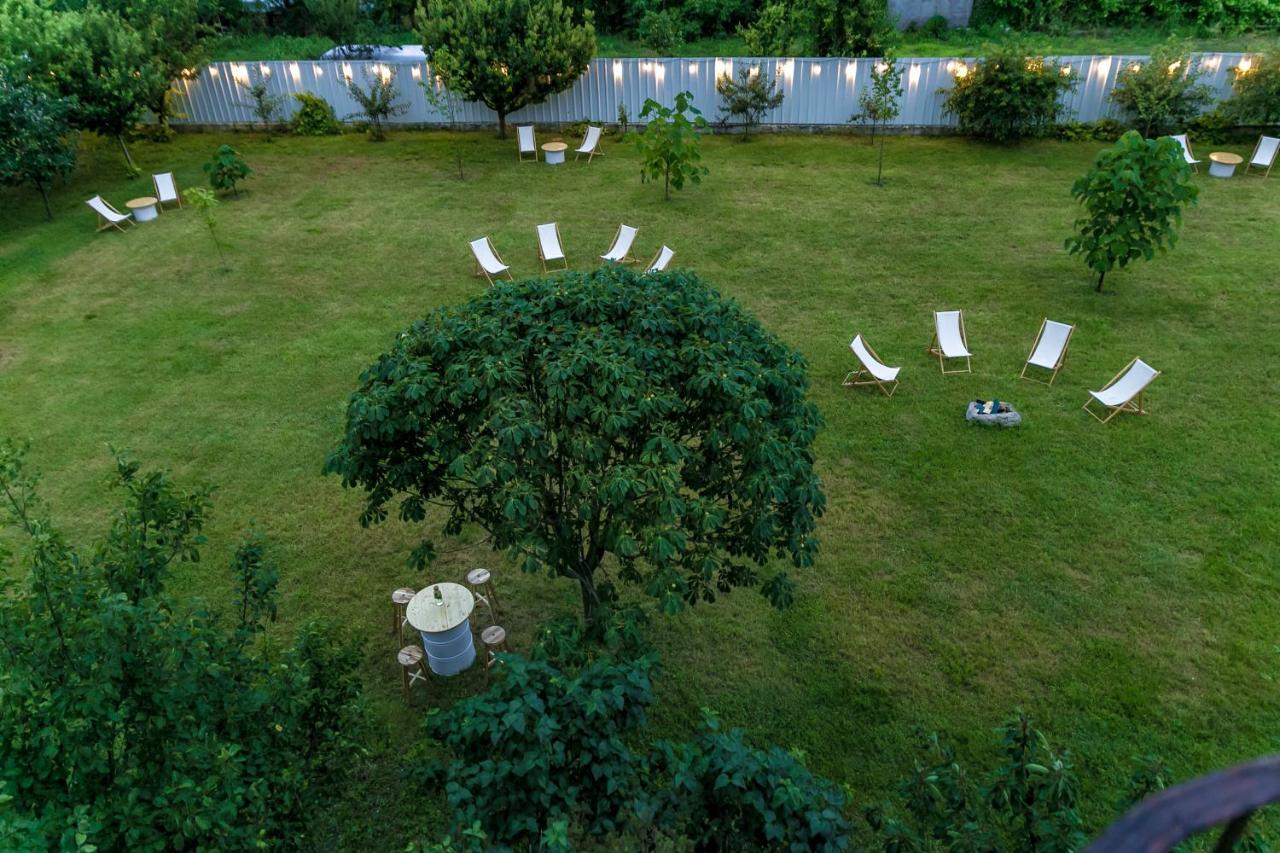 Hotel Heaven Garden Două Mai Exteriér fotografie